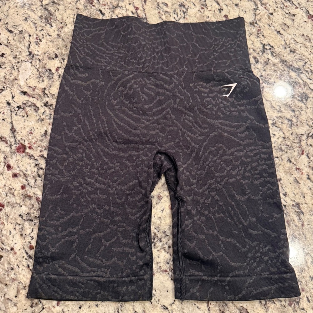 Gymshark Animal Seamless Cycling Shorts Black Grey High Waisted Scrunch Bum S
